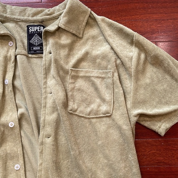 Green terry cloth button up t shirt- women’s medium - Picture 2 of 3